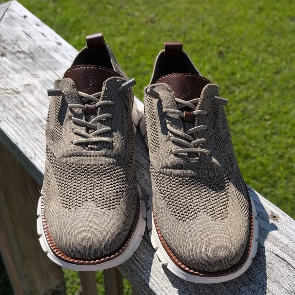 Men's Leisure Brand Tan Knit Sneakers - Picture 2 of 7
